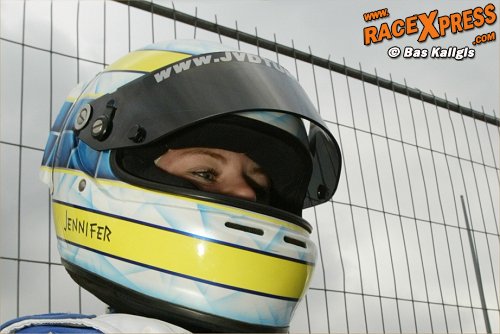 Jennifer van der Beek in Formule Ford